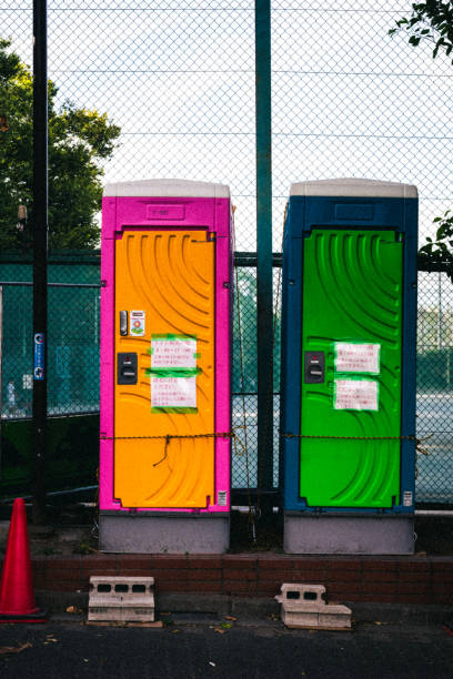 Best Portable bathroom rental  in Rockford, MI